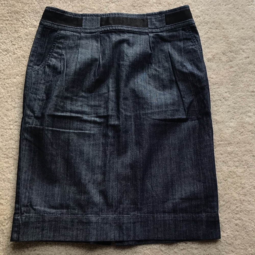 New York & Company Jean Pencil Skirt